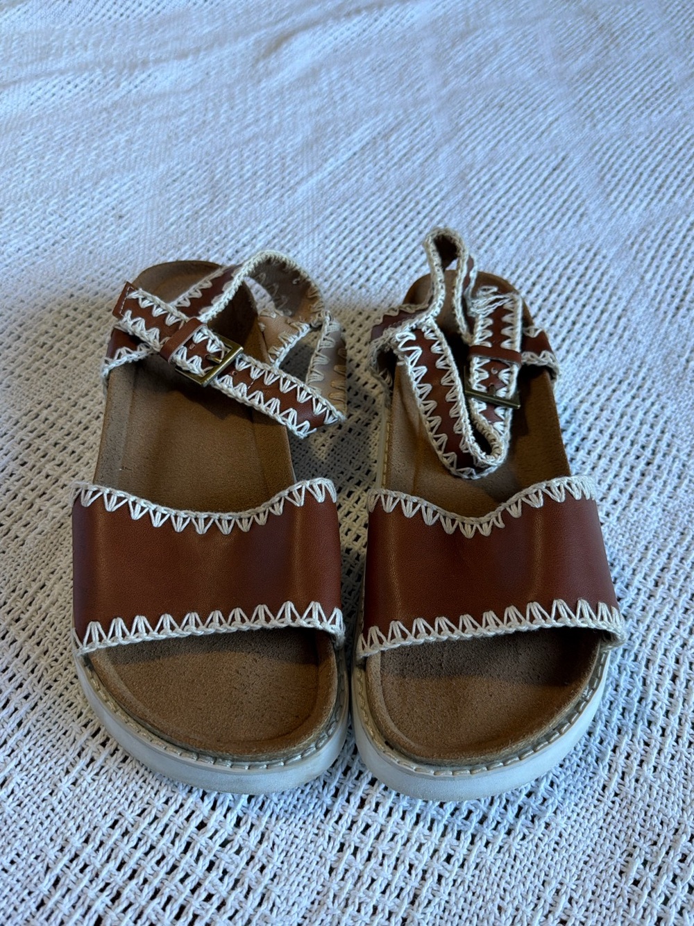 Women's Brown Strap Sandals with Contrast Stitching